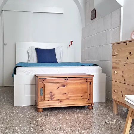 Apartment Pp *